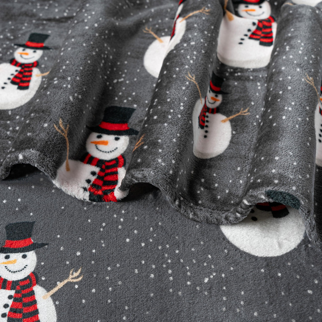 PAVILIA Christmas Snowman Throw Blanket | Grey Christmas Fleece Blanket | Soft, Plush, Warm Winter Cabin Throw, 50x60 (Grey Snowman)